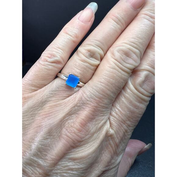 Square cut blue chalcedony sterling silver ring size 6 - Picture 3 of 16